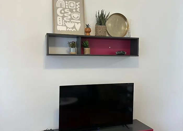 District Loft Daire Podgoriçe